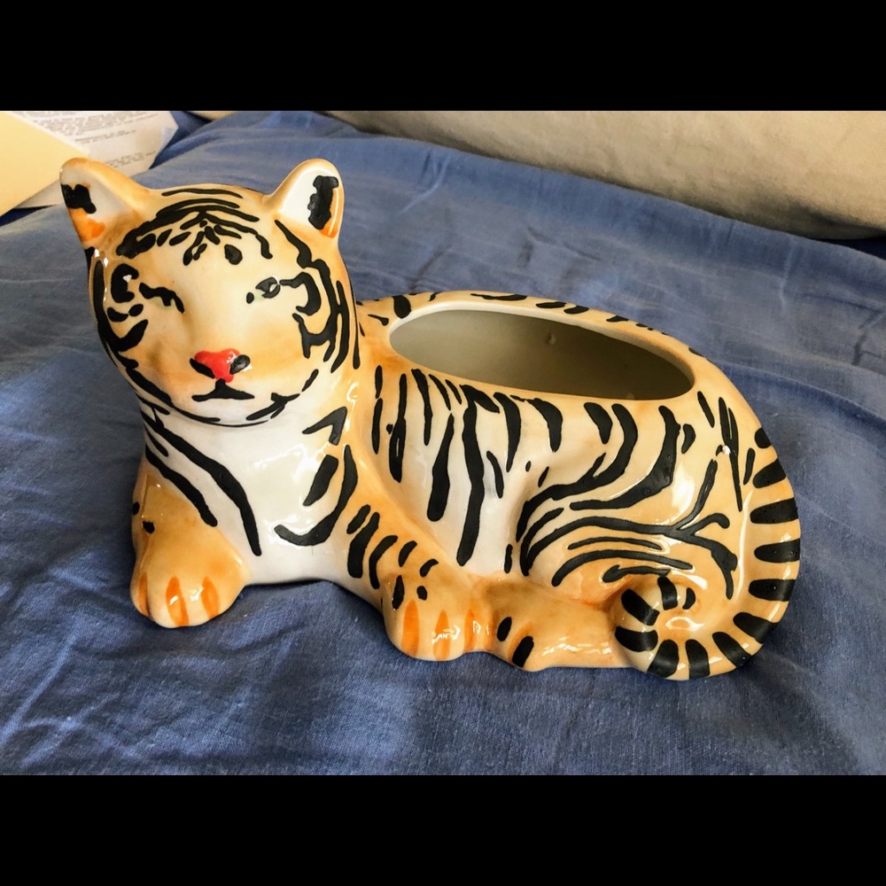 Anthropologie Tiger Planter by Leah Reena Goren